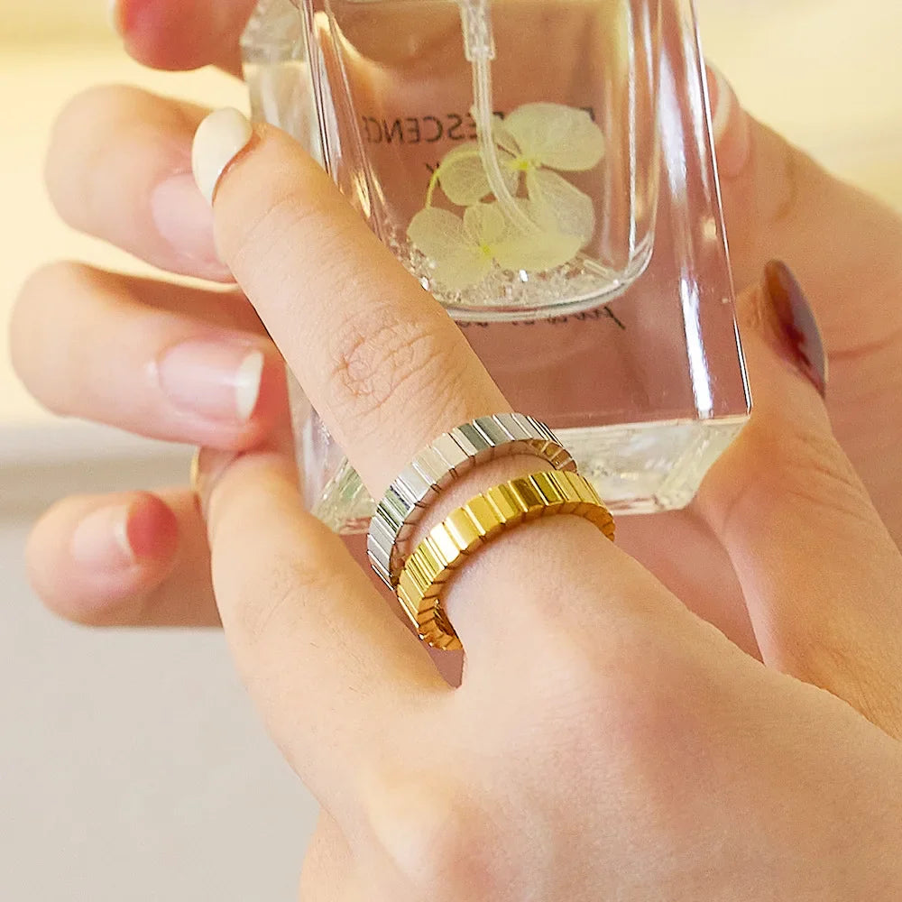 Couple's Rings Striped Wedding Bands (2 Pieces)